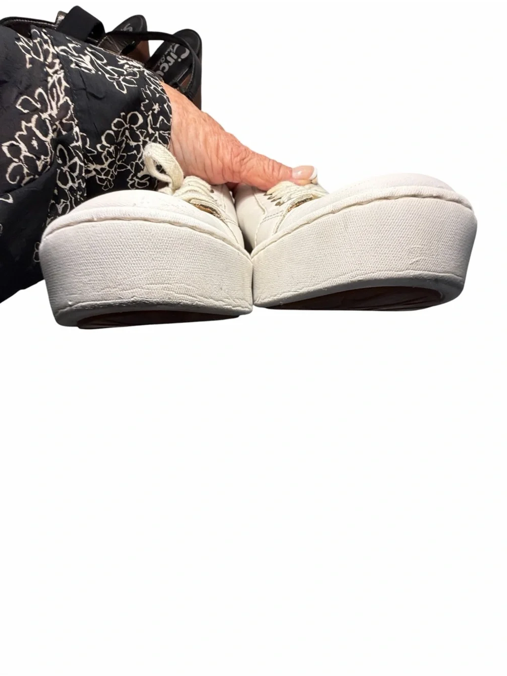 Born Mira Women's White Leather Lace-Up Sneakers Sz 6.5